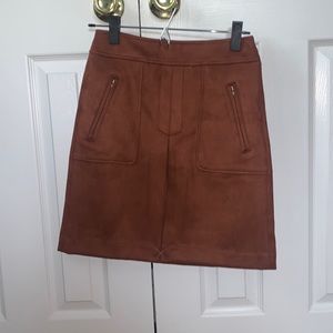 Loft skirt. Never worn before. Size 0 P